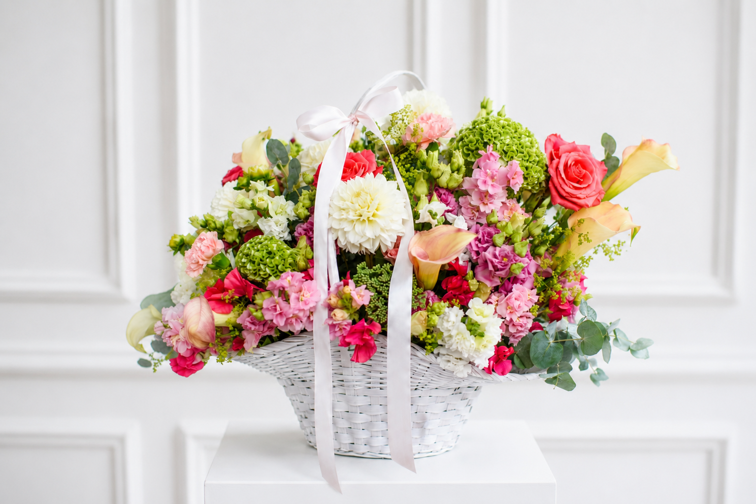 dc07daa2-b549-4ddf-9935-679bd9864fbb Květinový koš - JOY Flowers
